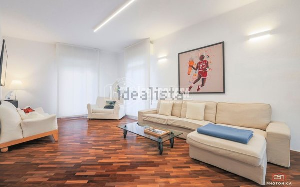 appartamento in vendita a Bologna in zona Santo Stefano