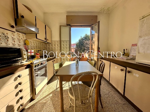 appartamento in vendita a Bologna in zona Murri