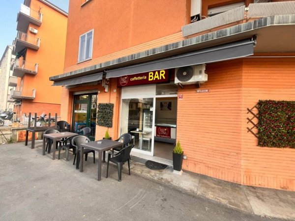 negozio in vendita a Bologna in zona Savena