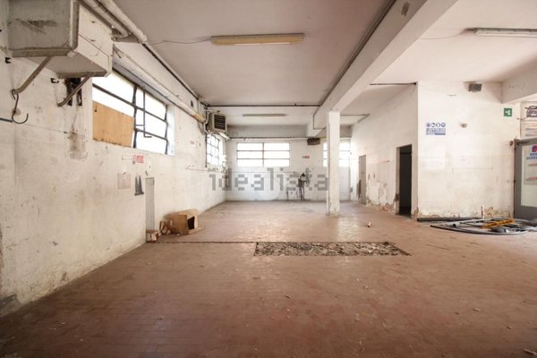 ufficio in vendita a Bologna in zona Santa Viola