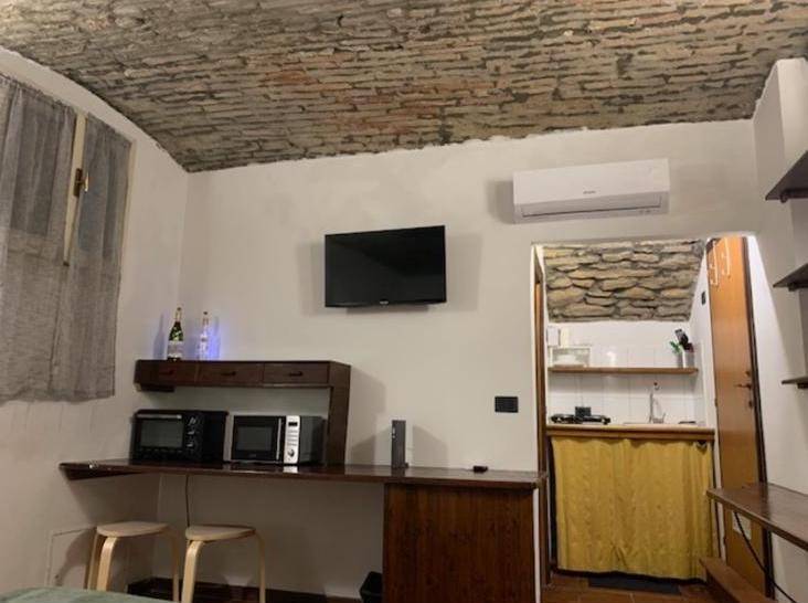 locale commerciale in vendita a Bologna