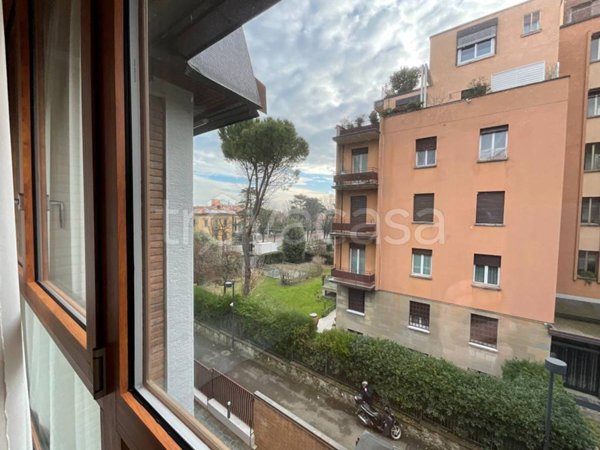 appartamento in vendita a Bologna in zona Santo Stefano