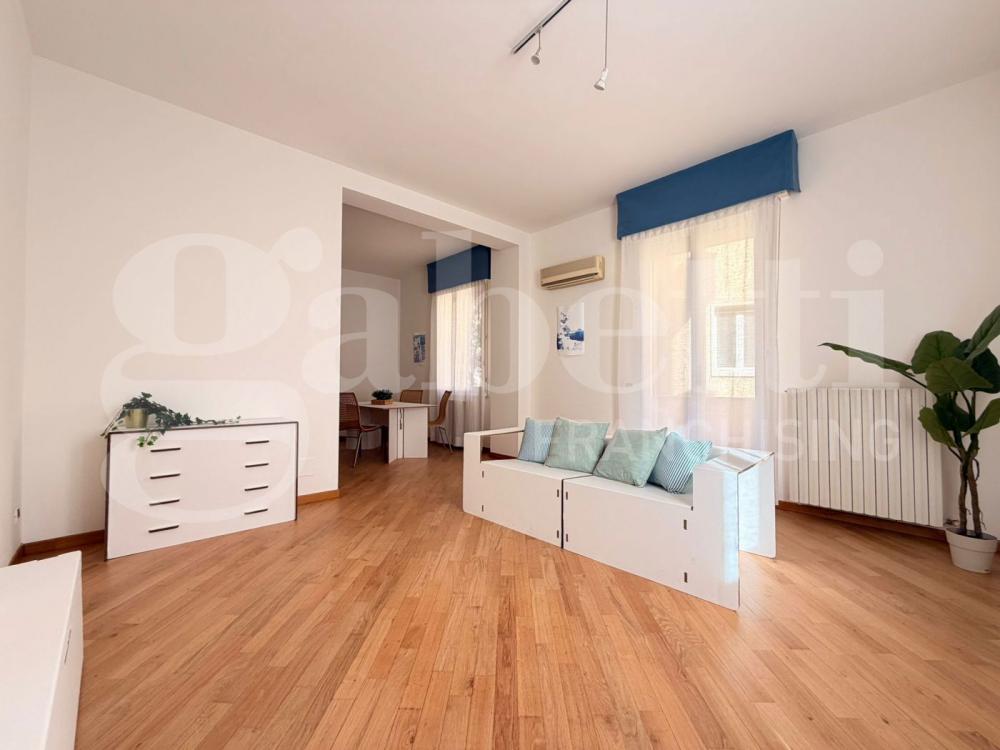 appartamento in vendita a Bologna in zona Santo Stefano