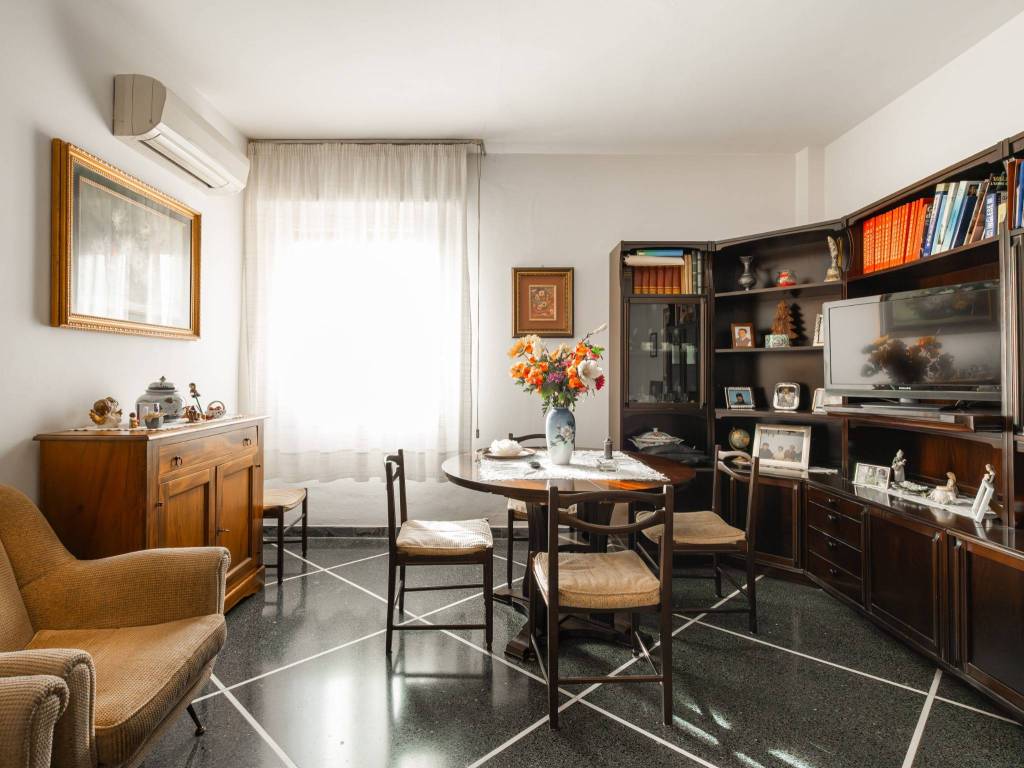 appartamento in vendita a Bologna in zona Saragozza