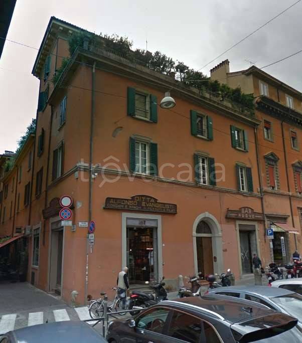 appartamento in vendita a Bologna in zona Centro Storico