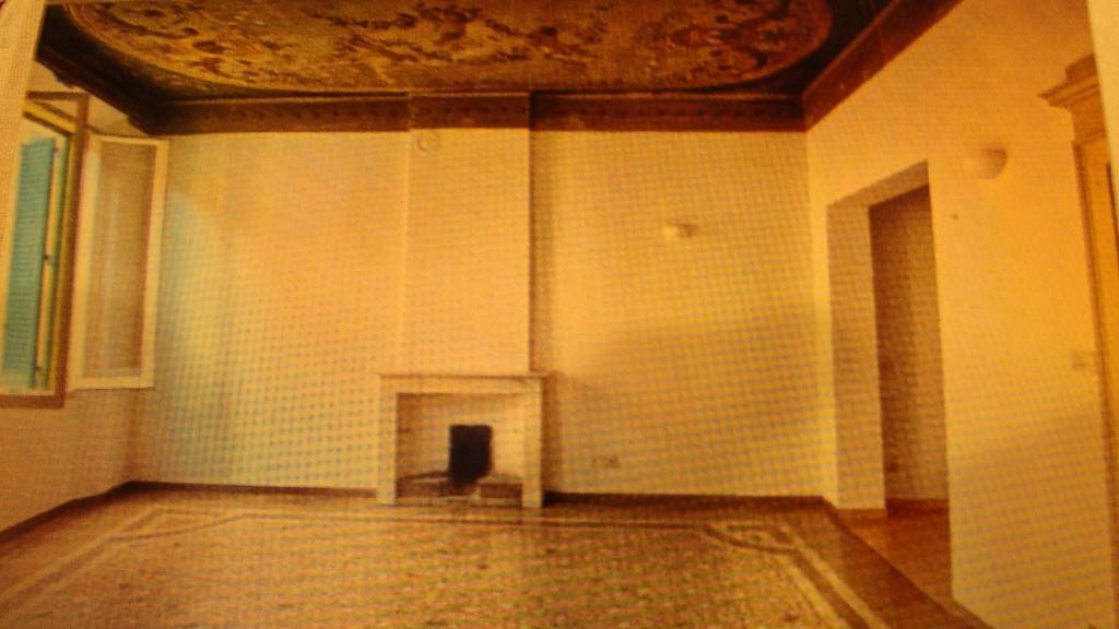 appartamento in vendita a Bologna in zona Santo Stefano