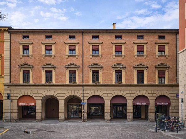 appartamento in vendita a Bologna in zona Centro Storico