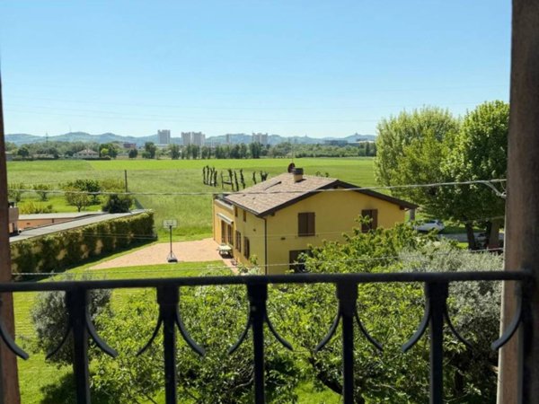 intera palazzina in vendita a Bologna in zona San Nicolò Di Villola