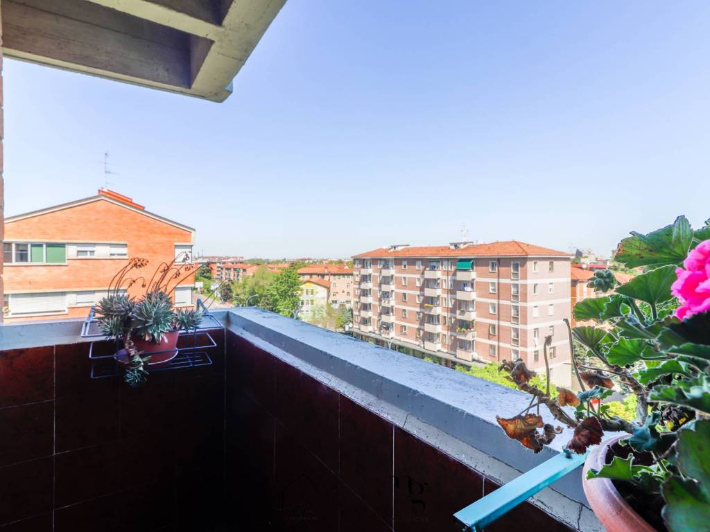 appartamento in vendita a Bologna in zona Savena
