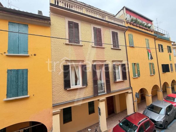 appartamento in vendita a Bologna in zona Saragozza