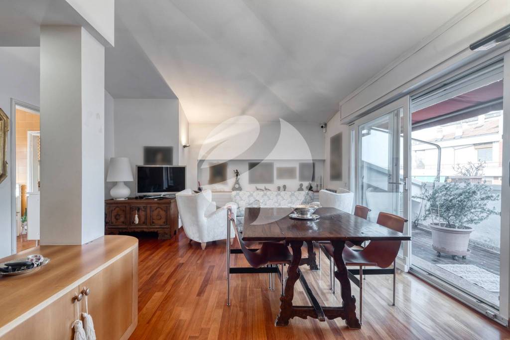 appartamento in vendita a Bologna in zona Saragozza