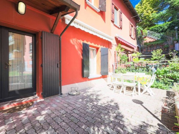 casa indipendente in vendita a Bologna in zona Savena