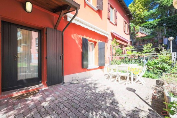 casa indipendente in vendita a Bologna