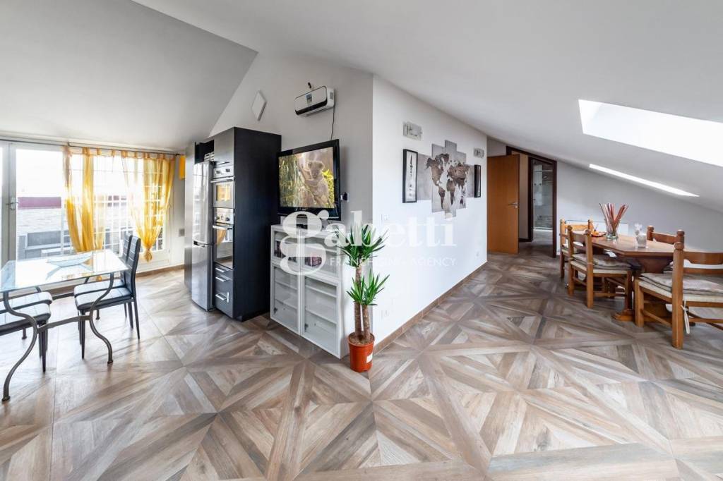 appartamento in vendita a Bologna