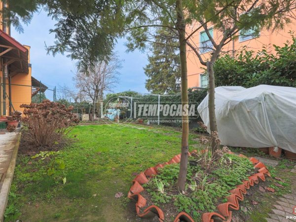 casa indipendente in vendita a Bologna in zona Borgo Panigale