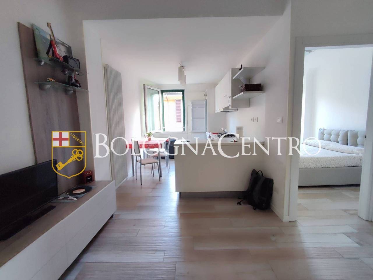 appartamento in vendita a Bologna in zona Santo Stefano