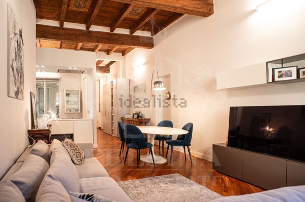 appartamento in vendita a Bologna in zona Santo Stefano