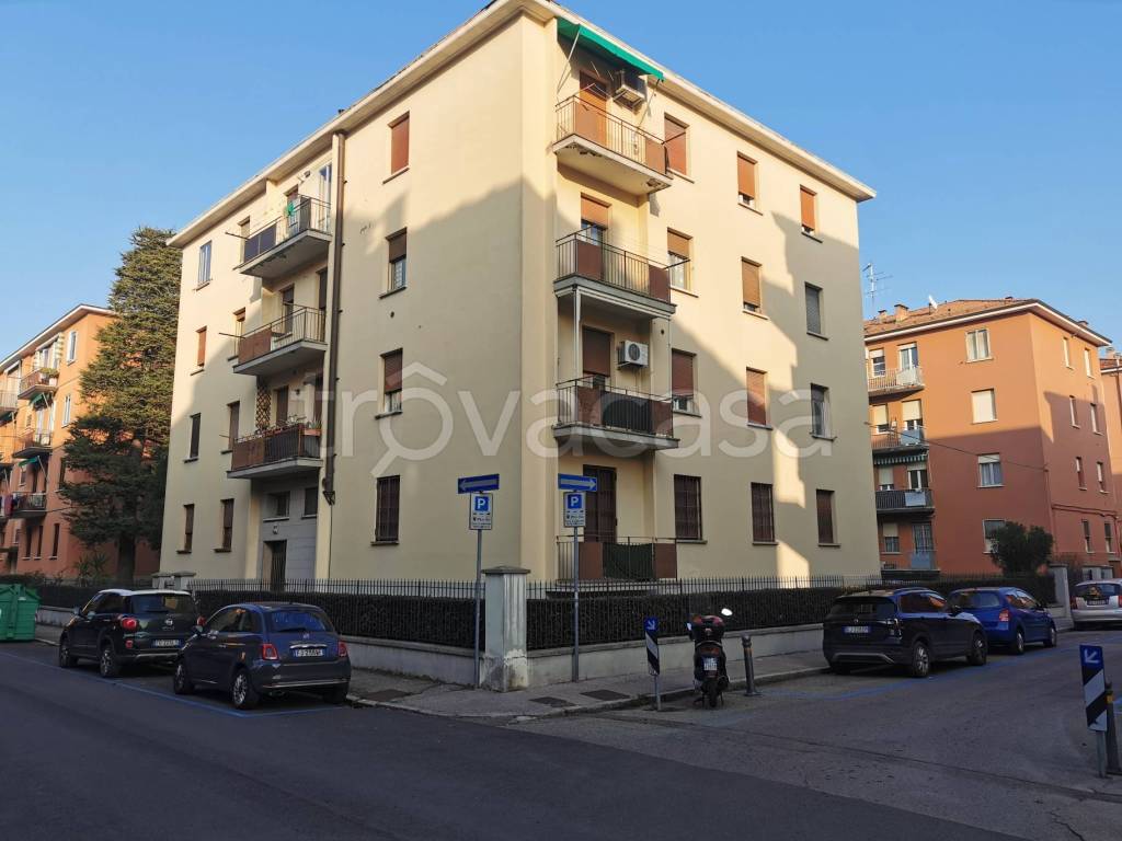 appartamento in vendita a Bologna in zona Bolognina