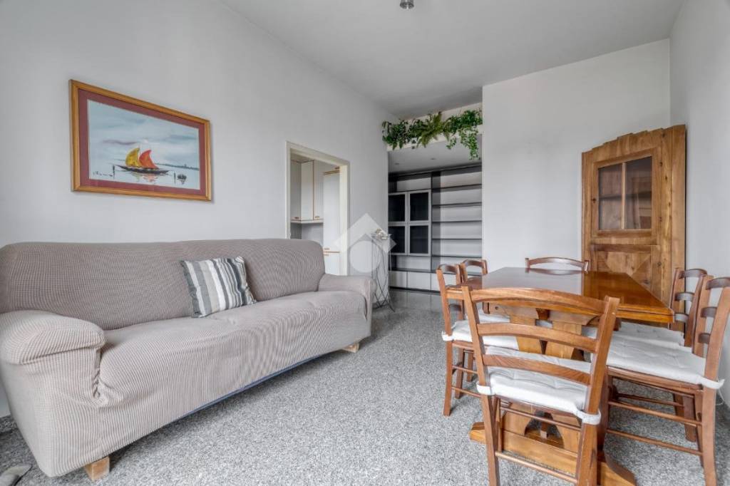 appartamento in vendita a Bologna in zona Savena