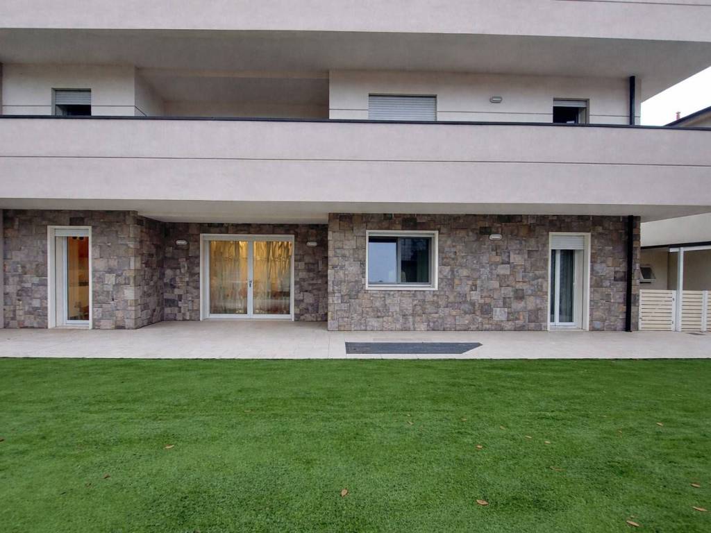 appartamento in vendita a Bologna in zona Savena