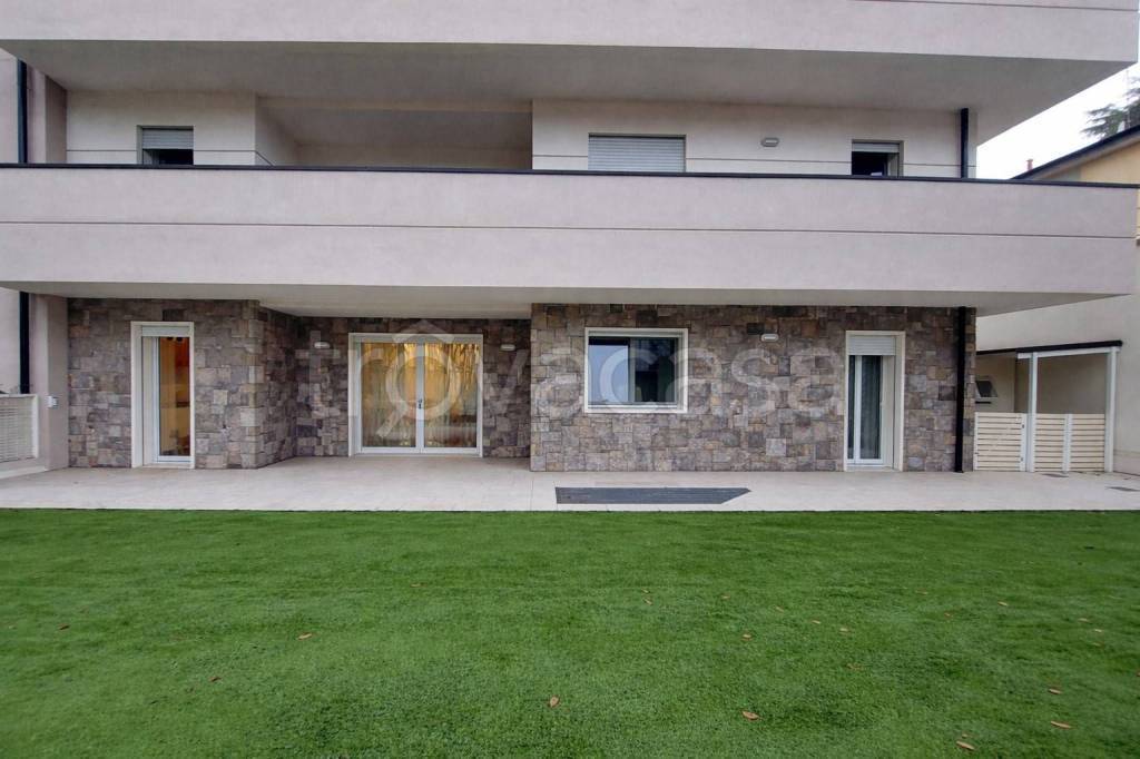 appartamento in vendita a Bologna in zona Savena