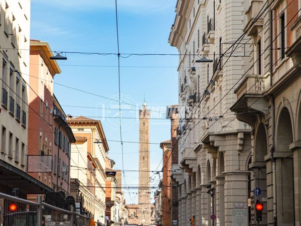 appartamento in vendita a Bologna in zona Centro Storico