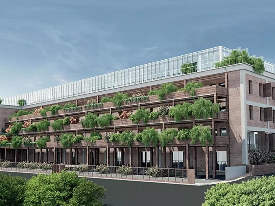 locale commerciale in vendita a Bologna