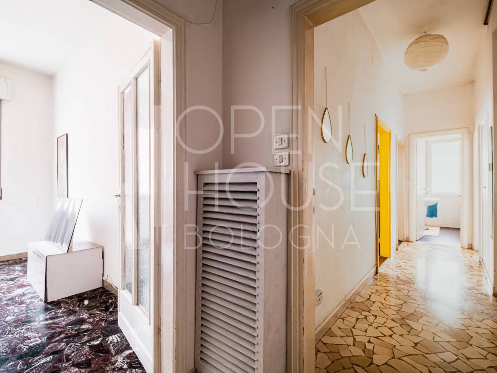 appartamento in vendita a Bologna
