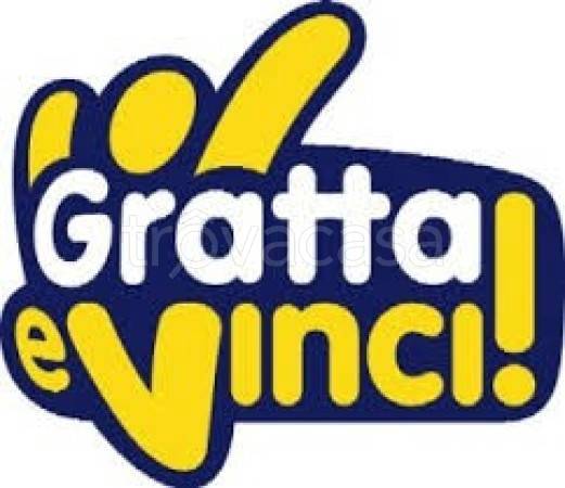 negozio in vendita a Bologna in zona Centro Storico