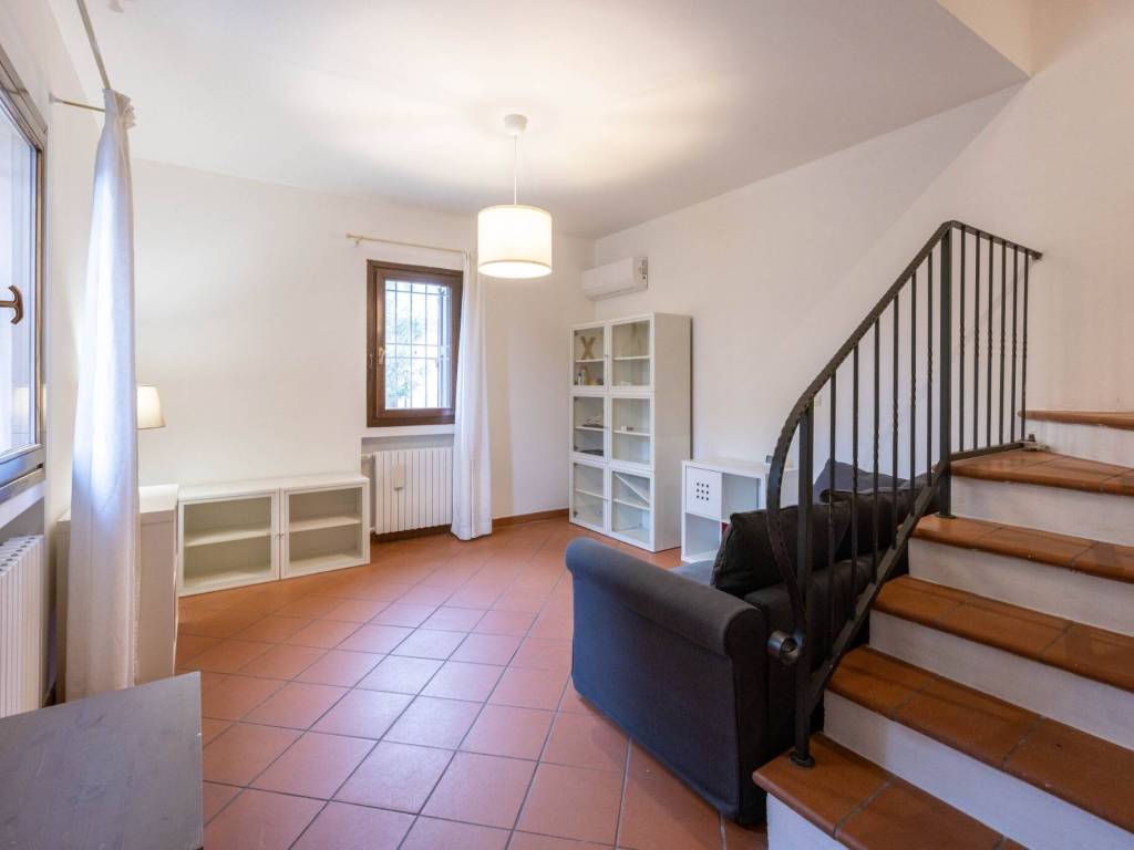 casa indipendente in vendita a Bologna in zona Quartiere Navile