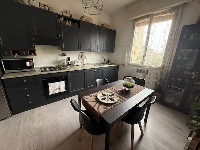 appartamento in vendita a Bologna in zona Saffi