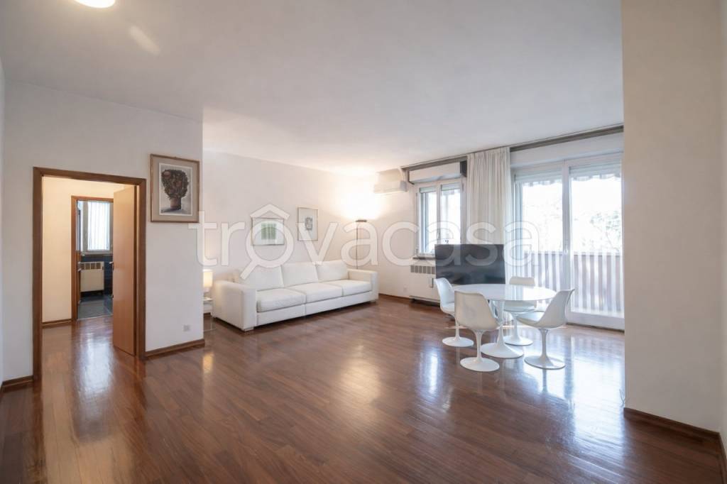 appartamento in vendita a Bologna