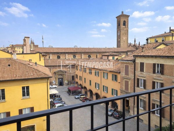 appartamento in vendita a Bologna in zona Centro Storico