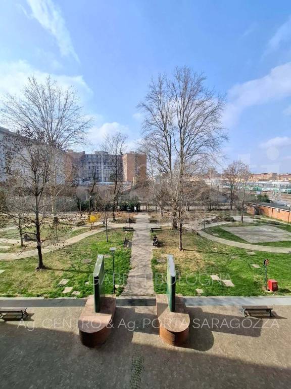 appartamento in vendita a Bologna in zona Centro Storico