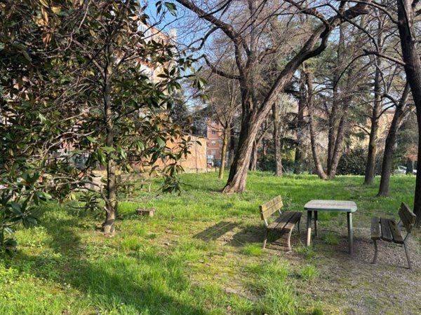 appartamento in vendita a Bologna in zona Savena