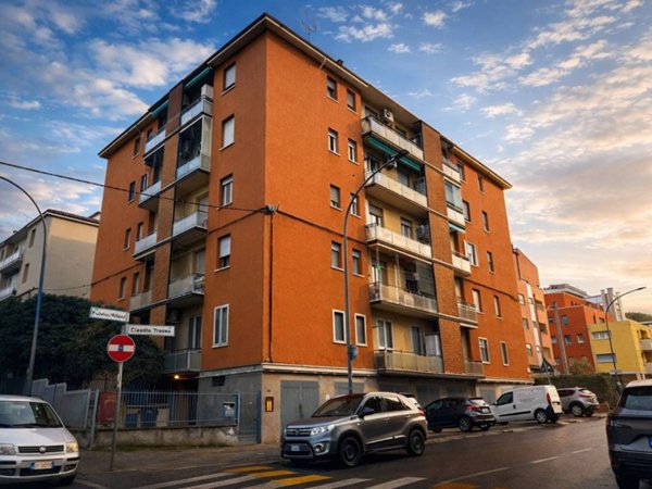 appartamento in vendita a Bologna in zona Saragozza