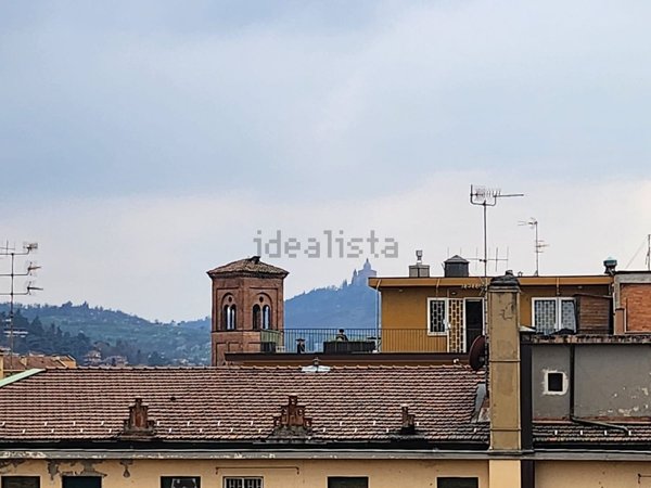 appartamento in vendita a Bologna in zona Quartiere Porto