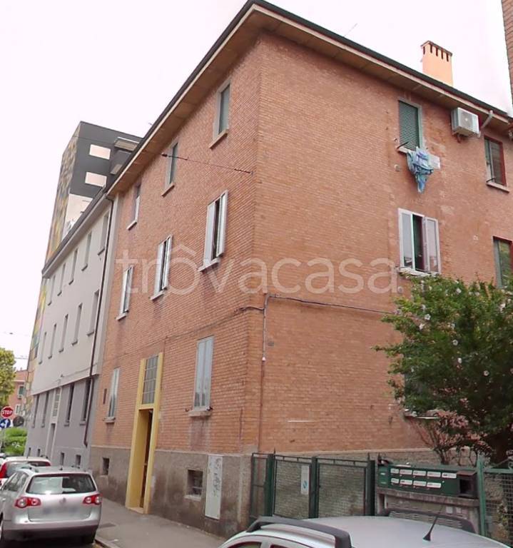 appartamento in vendita a Bologna in zona Bolognina