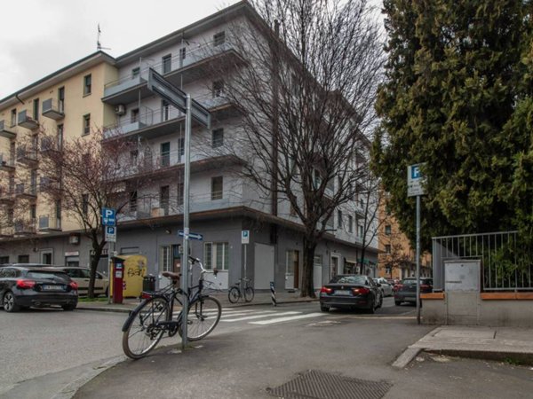 appartamento in vendita a Bologna in zona Saragozza