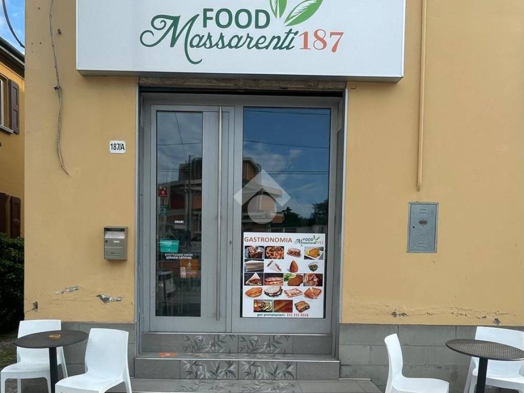 negozio in vendita a Bologna in zona San Vitale