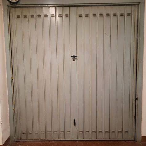 locale di sgombero in vendita a Bologna in zona San Donato