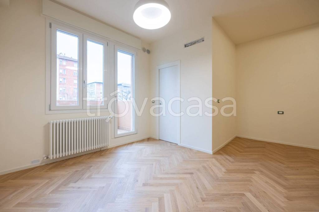 appartamento in vendita a Bologna in zona Savena