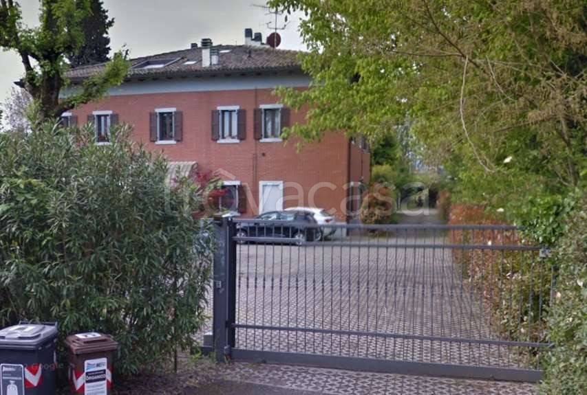 appartamento in vendita a Bologna in zona Aeroporto