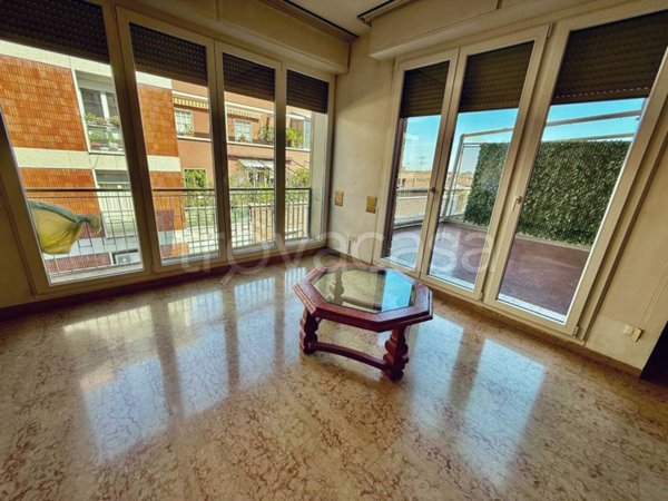 appartamento in vendita a Bologna in zona Quartiere Porto