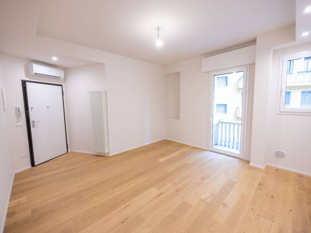 appartamento in vendita a Bologna in zona Saragozza