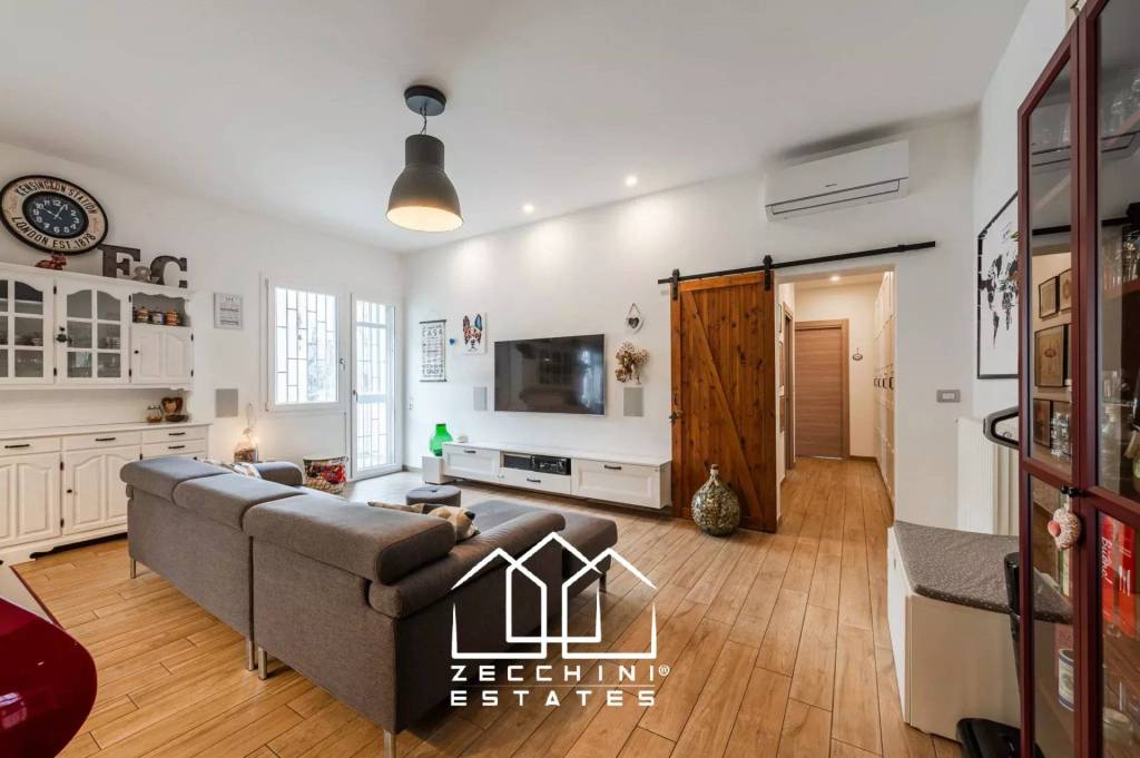 appartamento in vendita a Bologna in zona Saffi