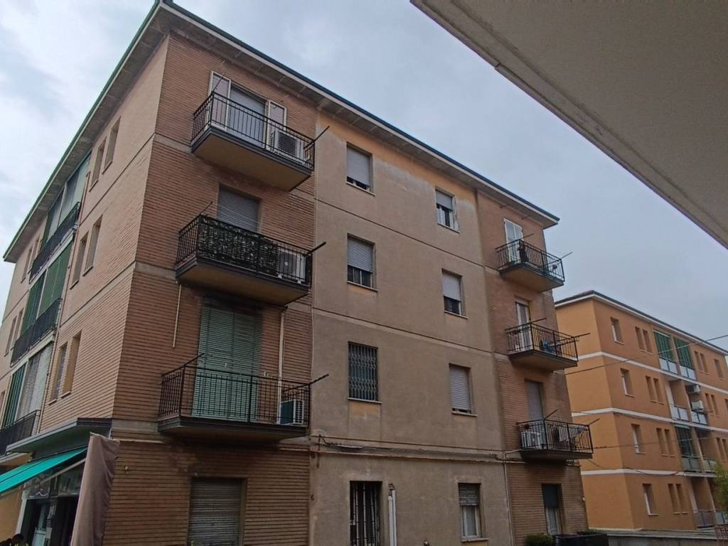 appartamento in vendita a Bologna in zona Quartiere Navile