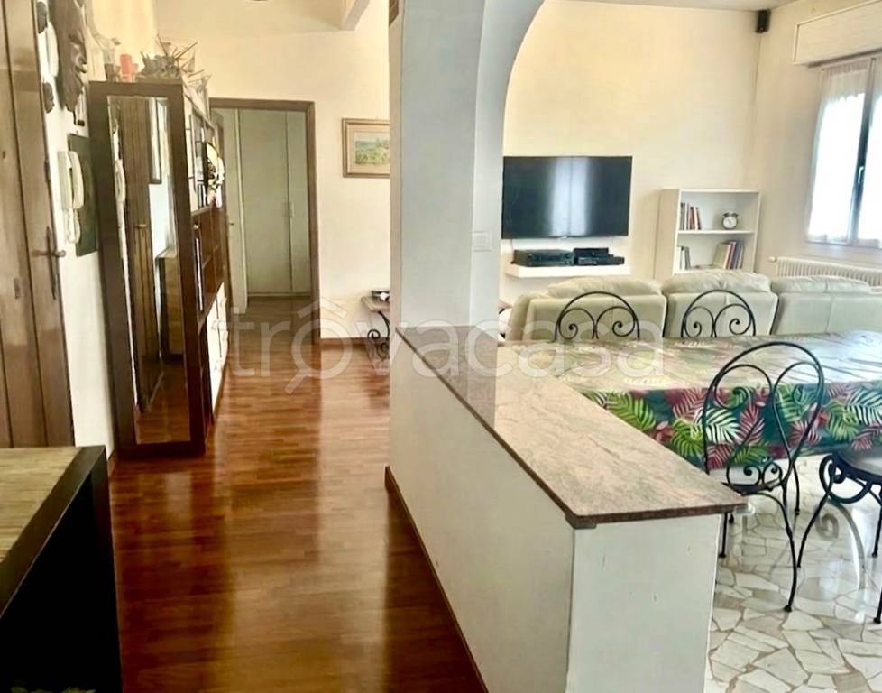 appartamento in vendita a Bologna in zona Bolognina