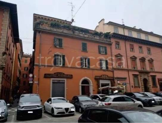 appartamento in vendita a Bologna in zona Centro Storico