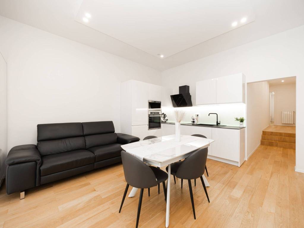 appartamento in vendita a Bologna in zona Saragozza